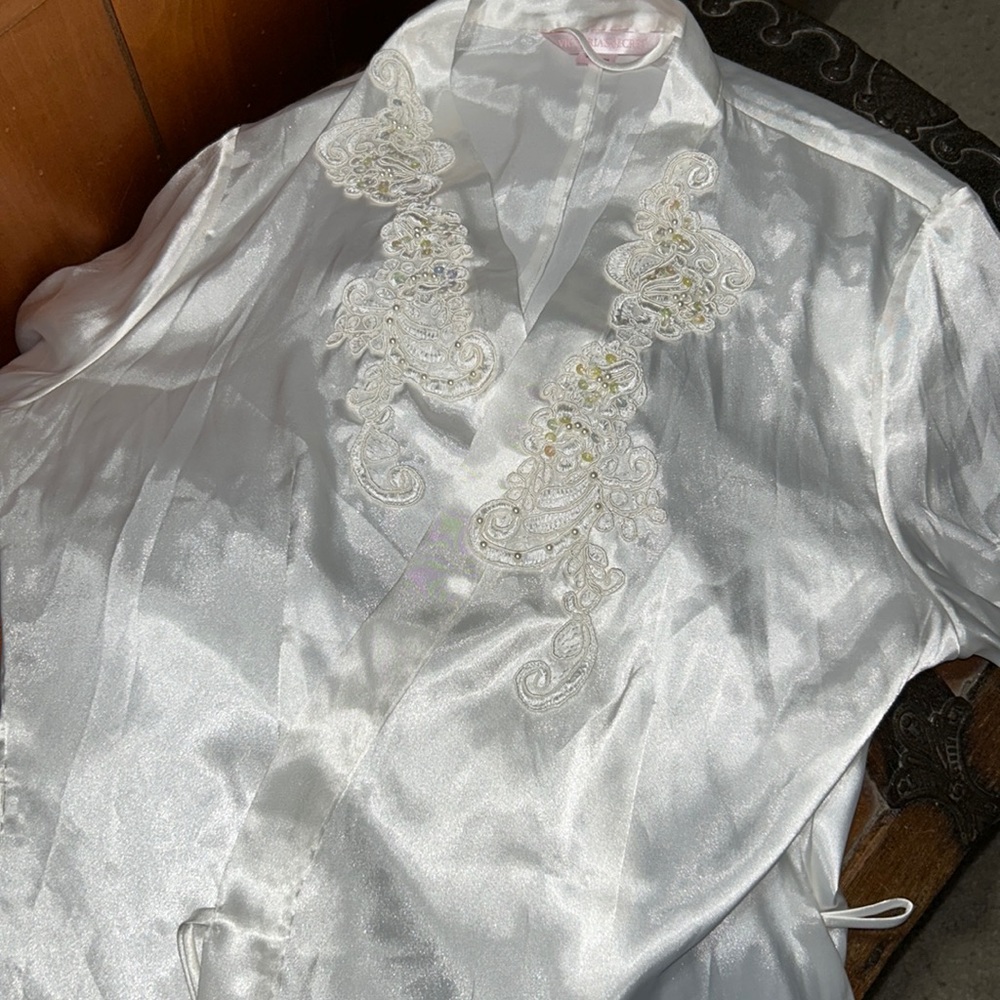 Vintage Victoria’s Secret Robe